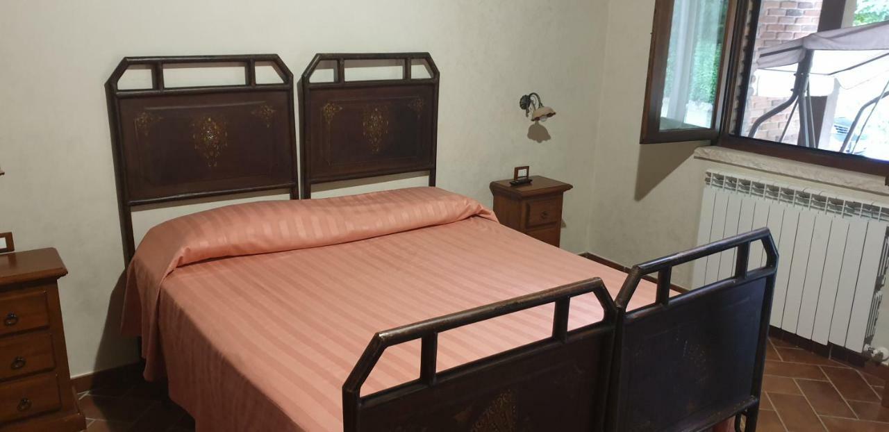 Agriturismo Il Castagneto 파둘라 객실 사진